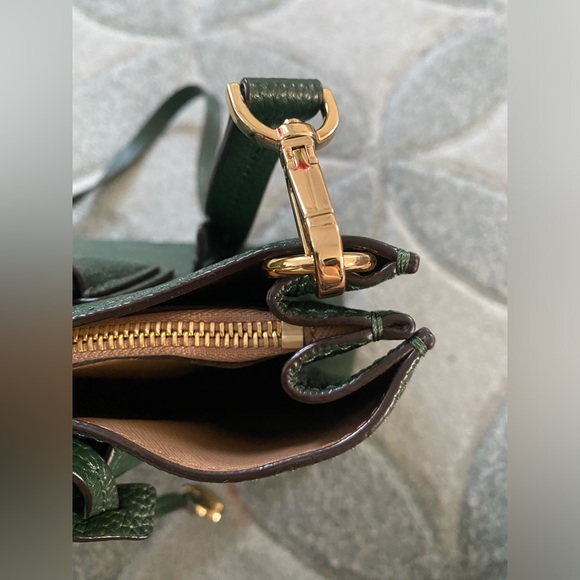 MICHAEL Michael Kors Forest Green Tote with Gold Lock - Picture 2 of 11